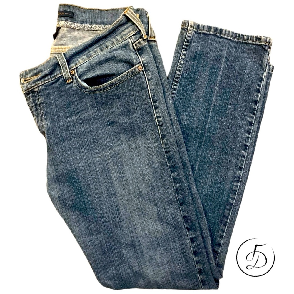 EUC Women’s Levi Pencil Jeans Size 12